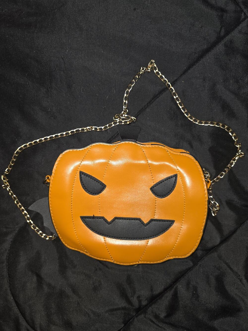 New pumpkin shaped Halloween crossbody bag shoulder bag handbag purse!